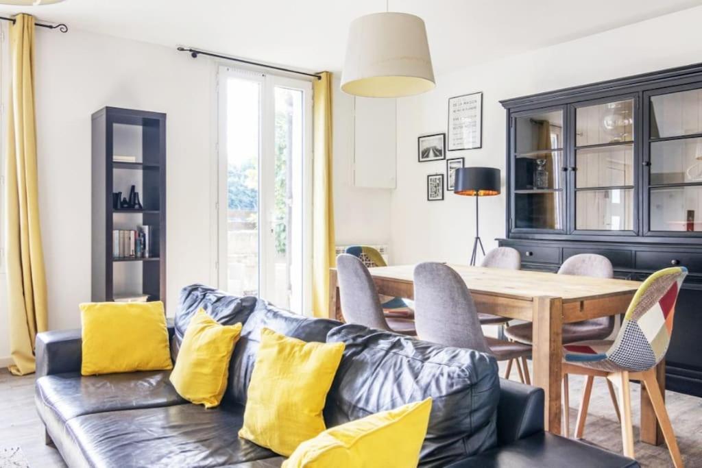 Maison Familiale En Pierre A 10 Min De Bordeaux Bassens  Экстерьер фото